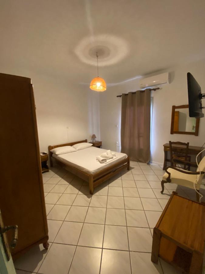 Ferienwohnung Amnia Agios Romanos Exterior foto