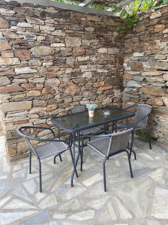 Ferienwohnung Amnia Agios Romanos Exterior foto